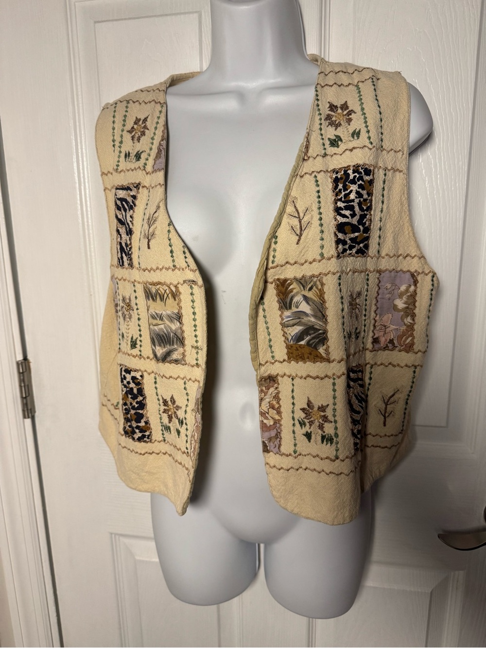 Tantrums VTG Cream Quilted Patchwork Vest